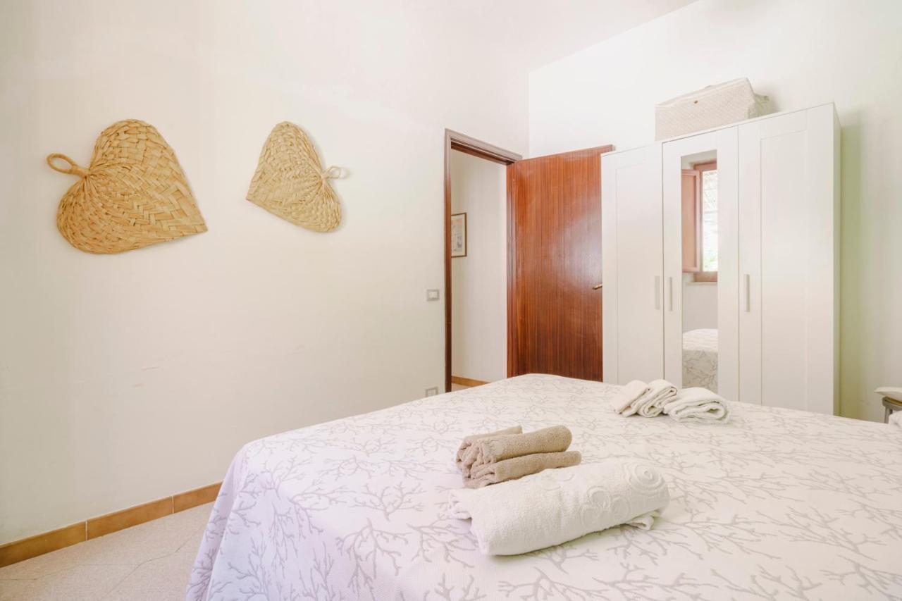 La Pineta Al Mare Apartment Ериче Екстериор снимка