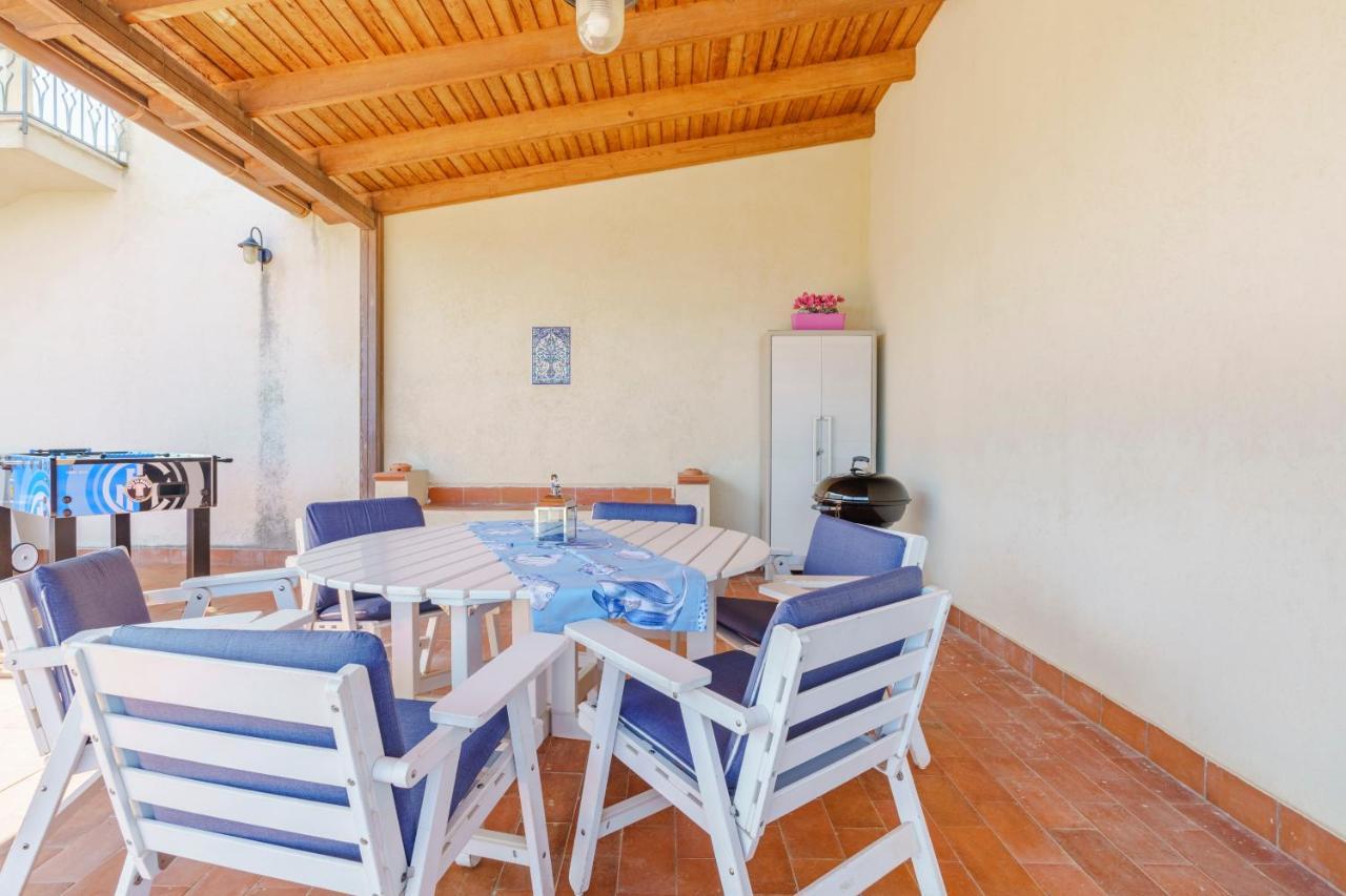 La Pineta Al Mare Apartment Ериче Екстериор снимка